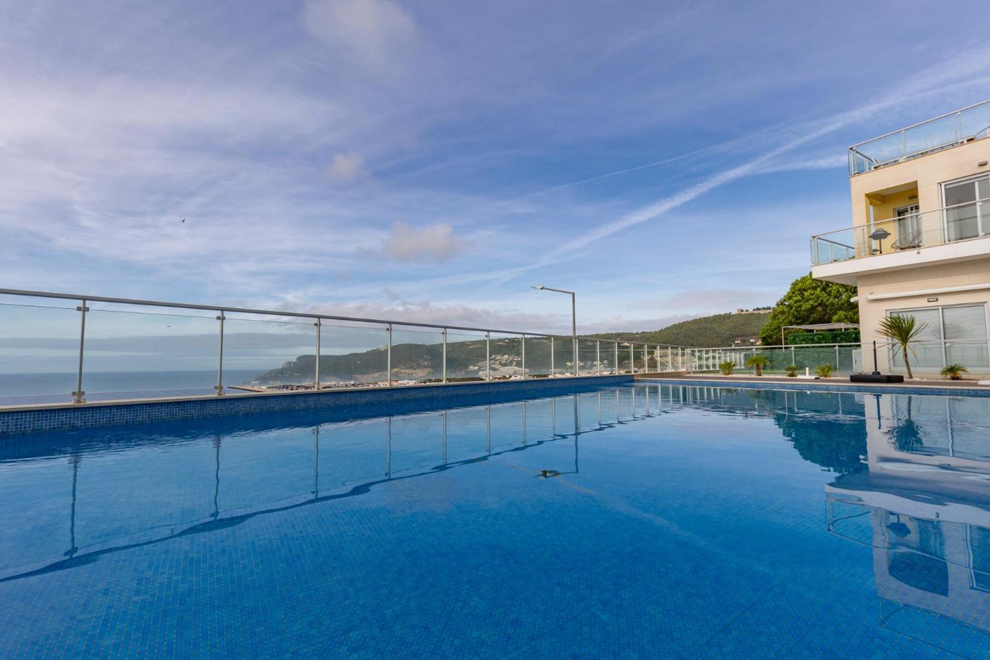 Cliffs Apartment - Astonishing View Over Sesimbra Bay By Trip2Portugal Eksteriør bilde